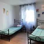 House Claudia By Holiday World